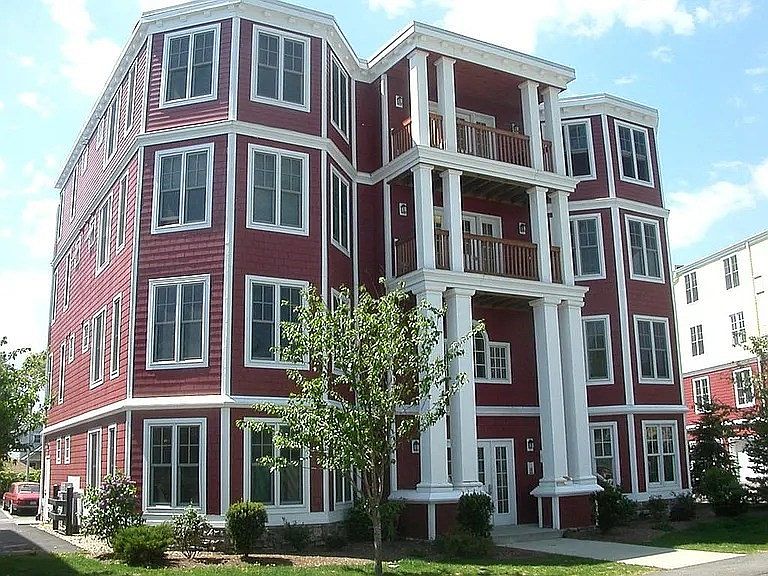 1st image of 11 Whipple Ave APT 1