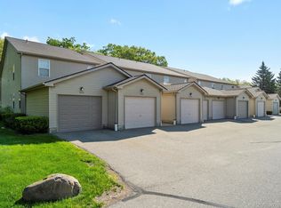 5022 Harbor Oak Dr #29, Waterford, MI