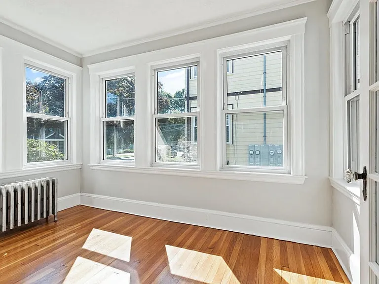 42-44 Albion St #2 — Photo 7