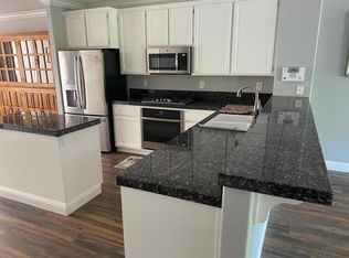 762 McClelland Dr, Windsor, CA 95492