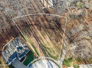 11278 Matthews Cove Ln, Knoxville, TN 37934