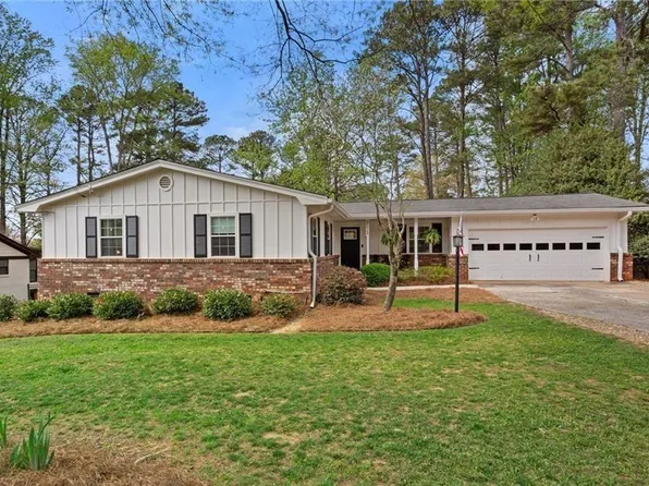 2624 Peeler Rd, Dunwoody, GA 30360
