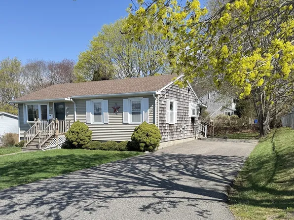 18 John Duggan Rd, Tiverton, RI 02878