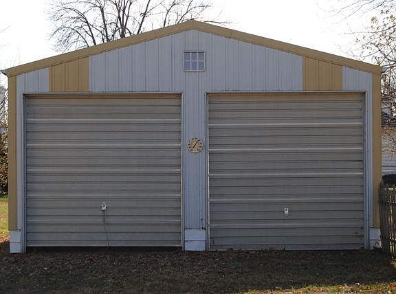 Barn