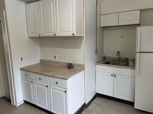 12 Crotteau St #B, Adams, MA 01220