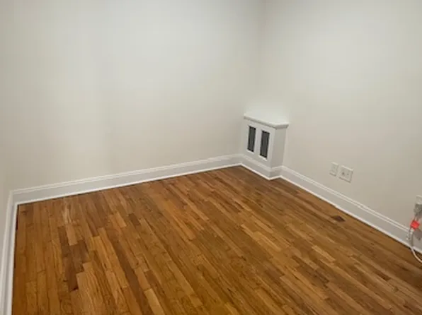 405 East 82nd Street image 7 of 9