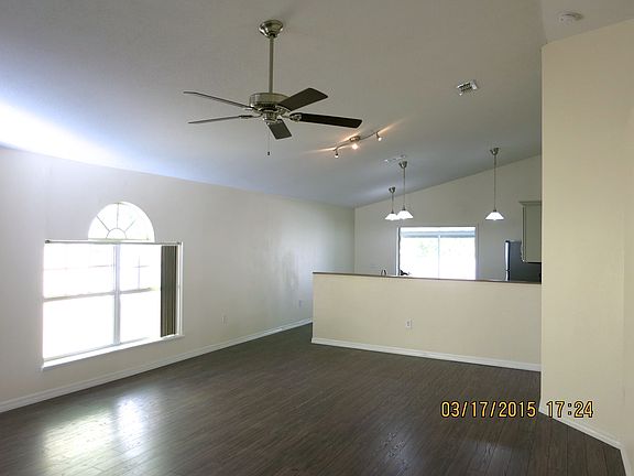 3rd image of 795 Penlon Ct