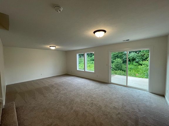 2nd image of 1426 N Village Cir #74