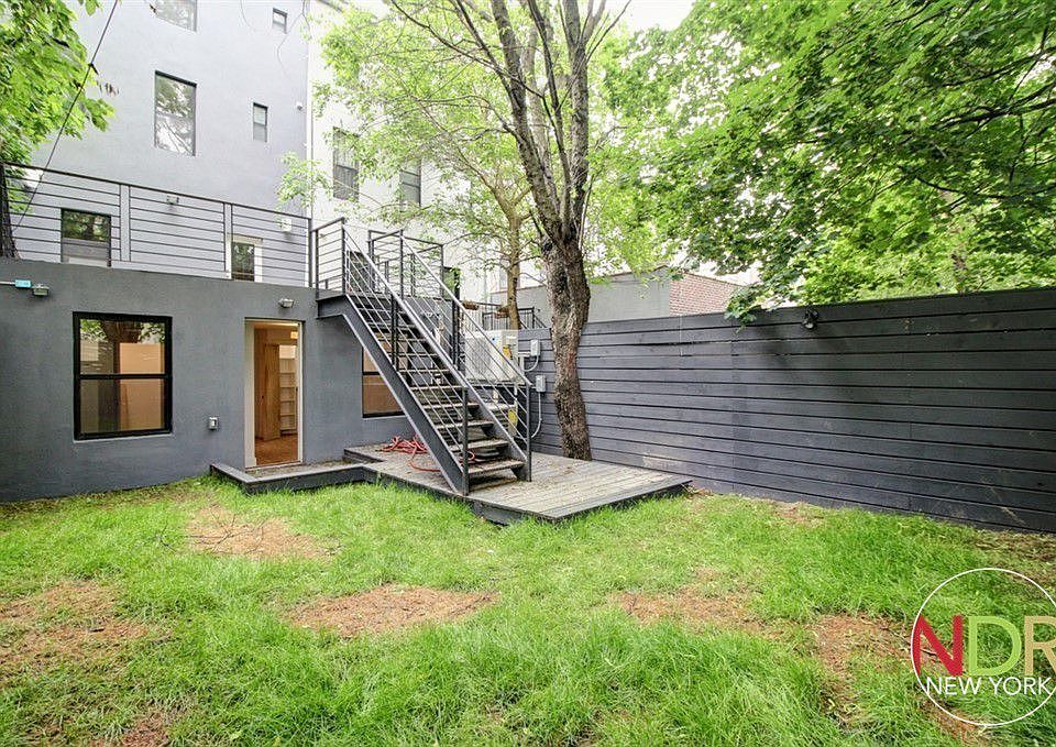 1st image of 363 Gates Ave #1