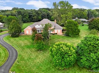 25960 W Timberlake Rd, Barrington, IL 60010