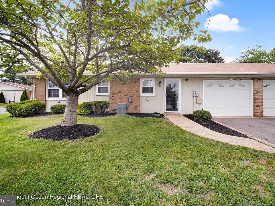 1st image of 138 Buckingham Dr