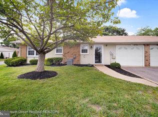 138 Buckingham Dr, Manchester, NJ 08759