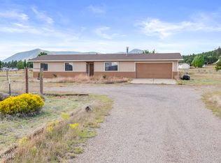 9300 Skeet Dr, Flagstaff, AZ 86004