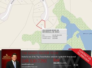 796 Hidden River Dr, Ortonville, MI 48462