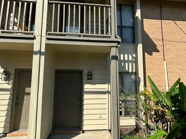 8508 Summa Ave APT 13, Baton Rouge, LA 70809