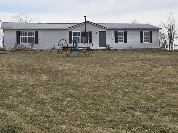 3173 Putnam Rd, Clarksburg, OH 43115