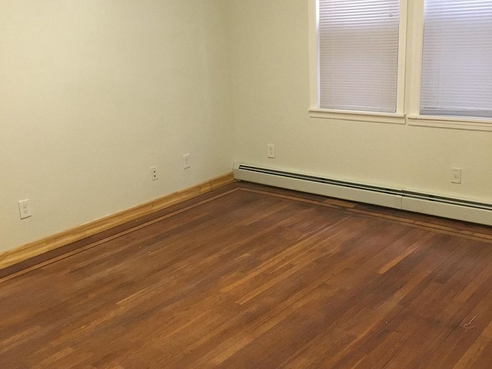 2nd image of 1405 Thieriot Ave
