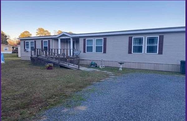 1st image of 129 Fish Haven Dr