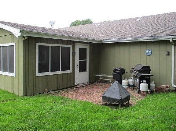 4th image of 606 N Parkview Ave