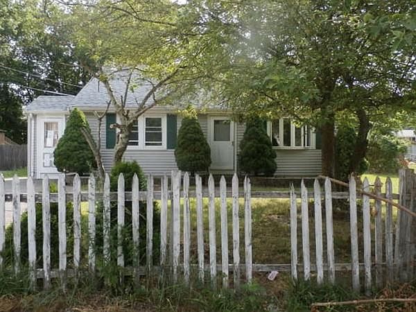 1st image of 65 Parker St