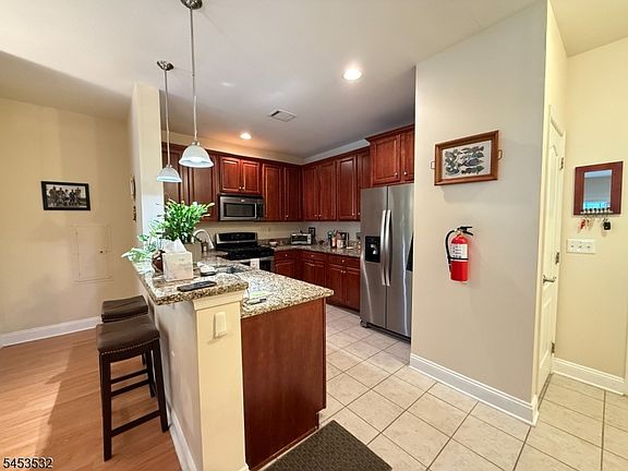 2nd image of 2113 Ramapo Ct BLDG 2 #2113