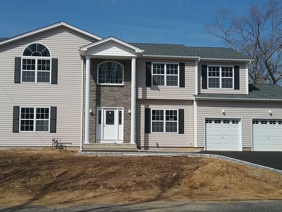1st image of 205 Irving Ave