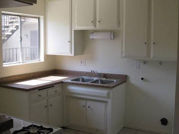 kitchen -2