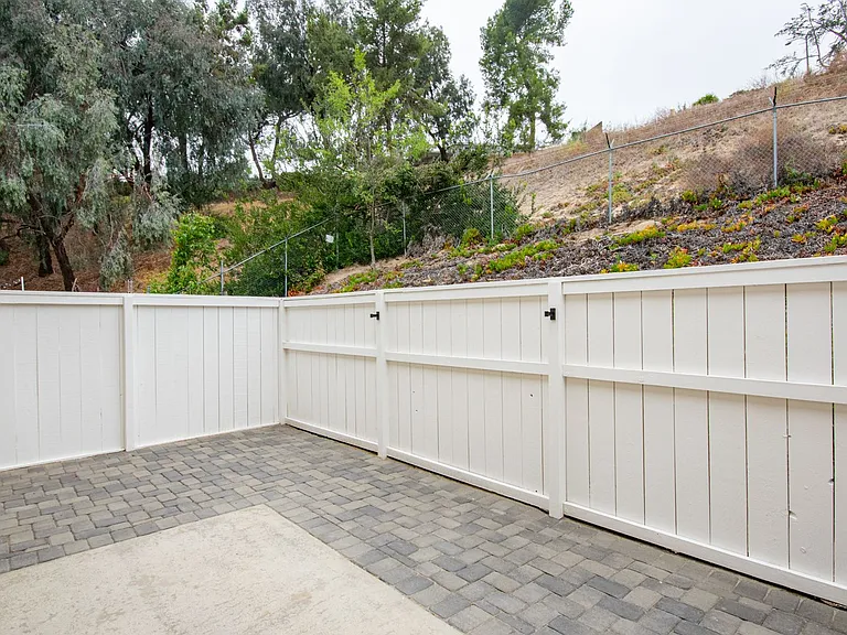 3706 Yale Dr — Photo 28