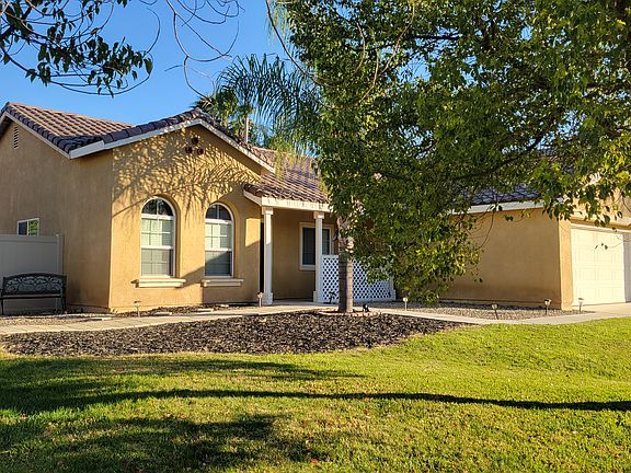 3rd image of 32850 Sandal Wood Ln