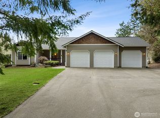 10200 NE Kingston View Ct, Kingston, WA 98346