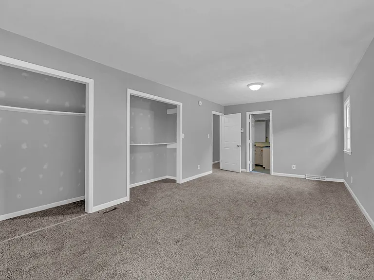 359 Meadow Ln — Photo 38