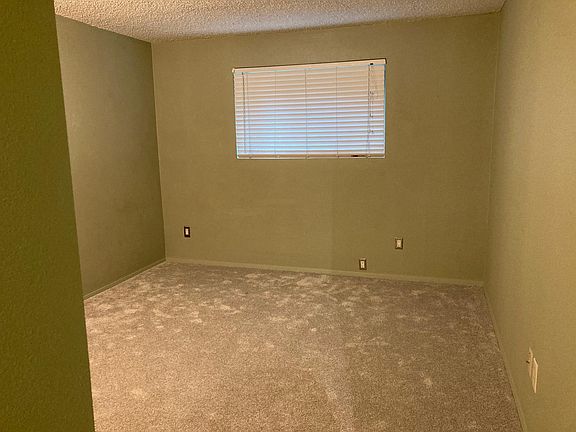 2nd image of 2222 NE 92nd St APT 114