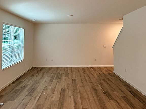 4th image of 709 Tristan Ln