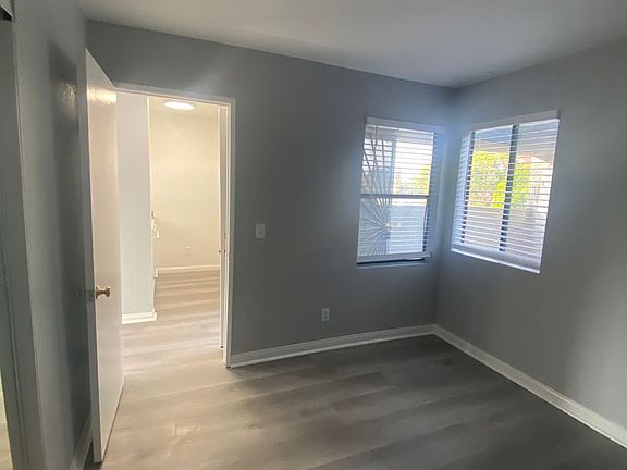 5th image of 2250 Cedar Ave APT 9