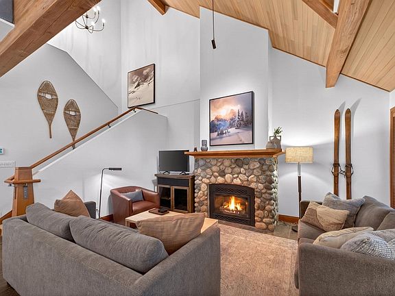 2nd image of 4747 Settebello Dr #A/b
