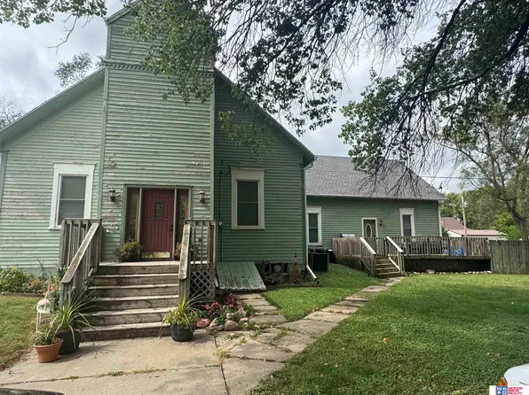 311 Logan St, Diller, NE 68342
