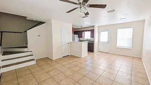 813 W Arroyo Park Ln #B Photo 1