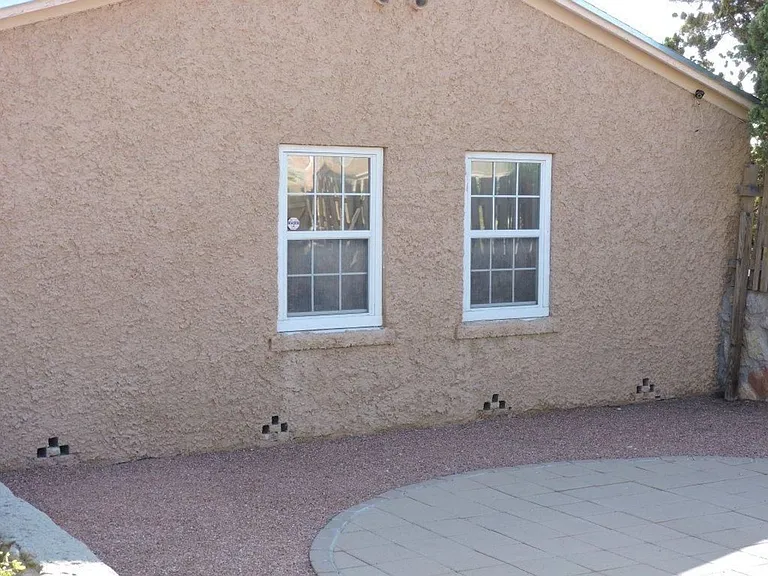 3531 Jefferson Ave — Photo 35