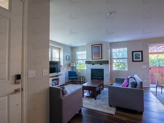 4th image of 10294 E 59th Ave