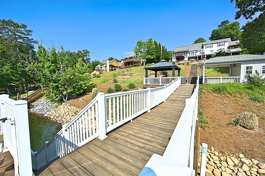 1st image of 12418 Creek Hollow Ln