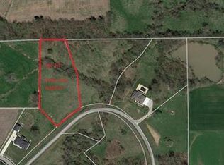 13621 Snowy Pass, Highland, IL 62249