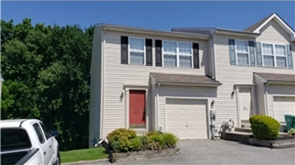 2 bed, 2.5 bath, $2,150 — Photo 1