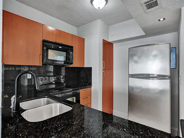6705 NW 169th St #C112 — Photo 16