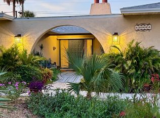 3865 Pin Oaks St, Sarasota, FL 34232
