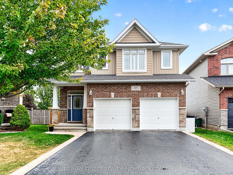 1st image of 1593 Providence Cres