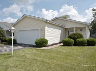 247 Rodeo Dr, Grayslake, IL 60030