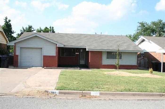 1st image of 937 SW 55th St