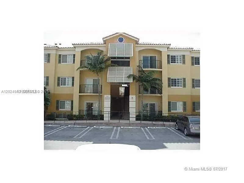 Building Photo - 7220 NW 114th Ave #20516