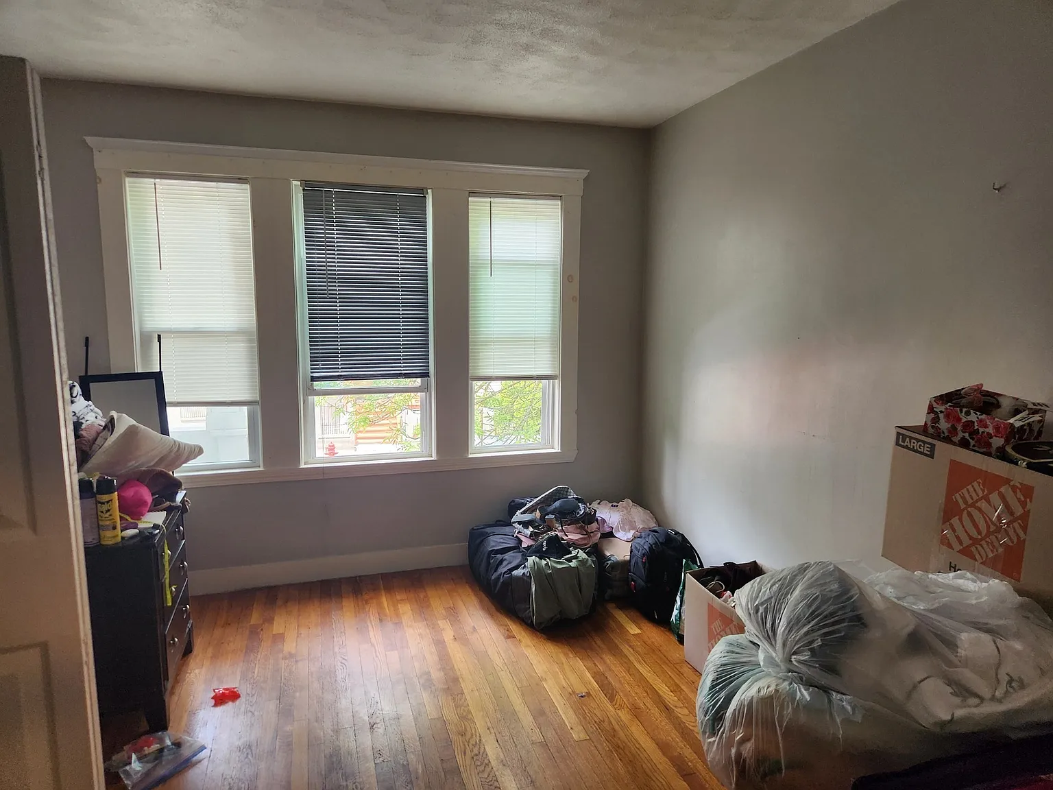 2 bed, 1.0 bath, 850 sqft, $2,450 — Photo 4