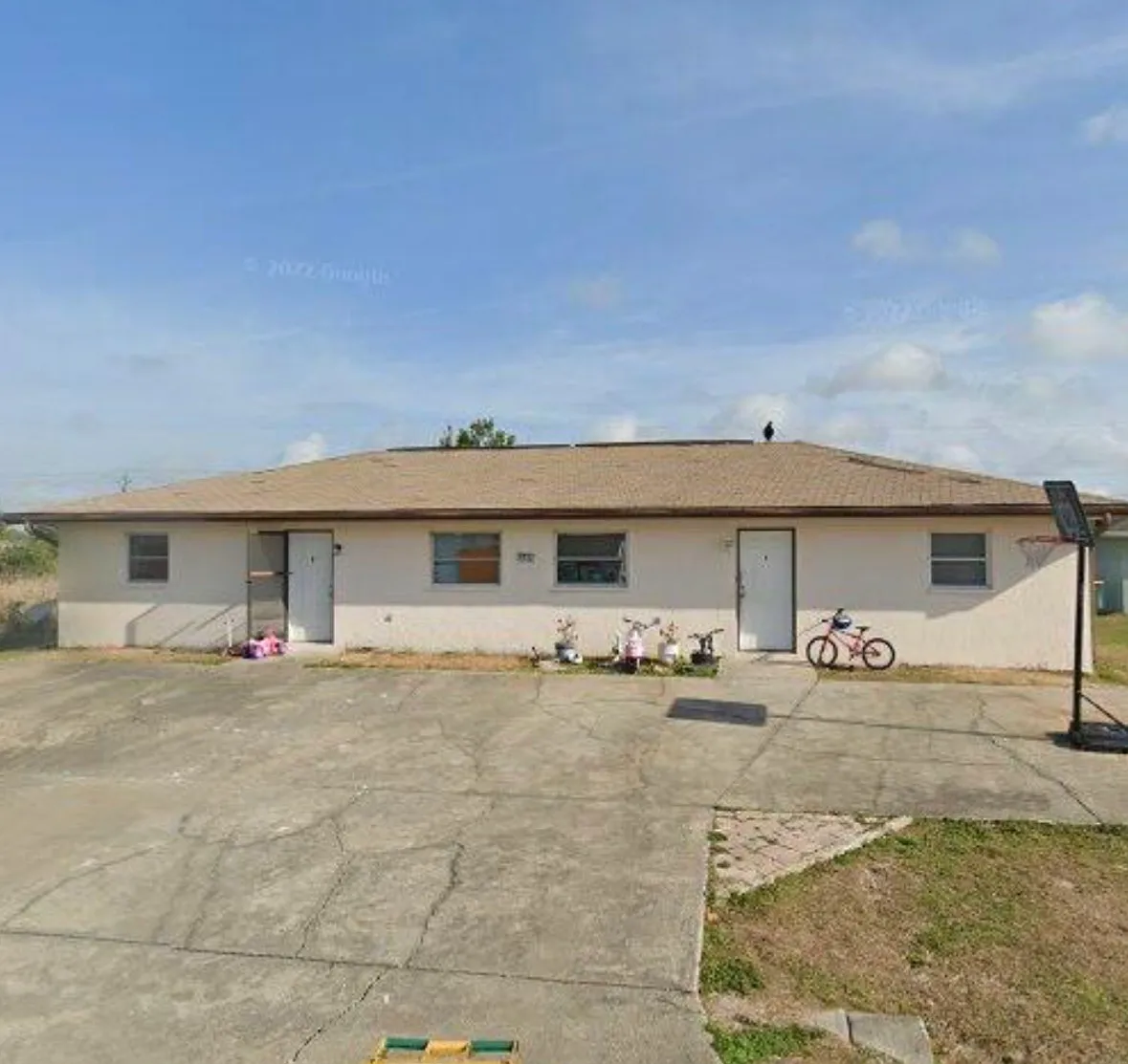 27132 Ann Arbor Ave — Photo 1